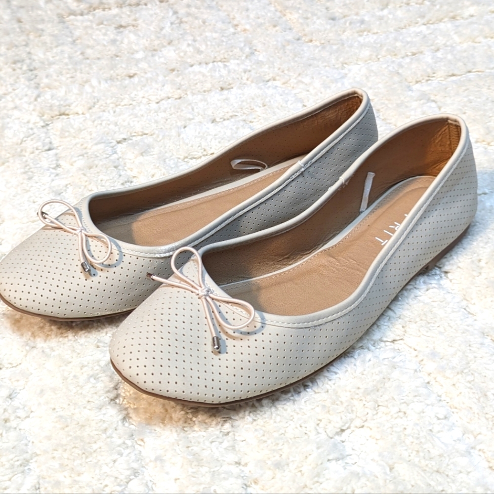 Esprit Ballet Flats Perforated Suede Leatherette Shoes, 9.5